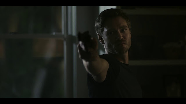 Survive the Night 720p latino