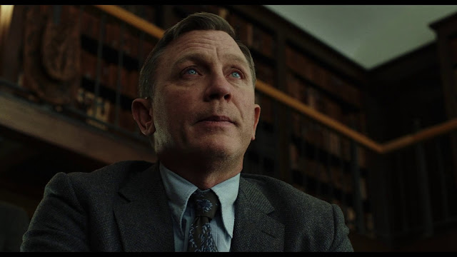 Entre Navajas y Secretos 1080p latino